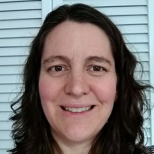 Meet your Posher, Claire